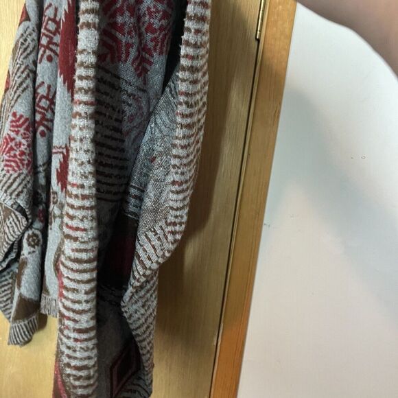 American Eagle Knit Poncho Sweater Kimono One Size Holiday Christmas - Picture 8 of 9